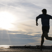 Fhinix Sports | Correr te hace feliz: Descubre la alegría de correr