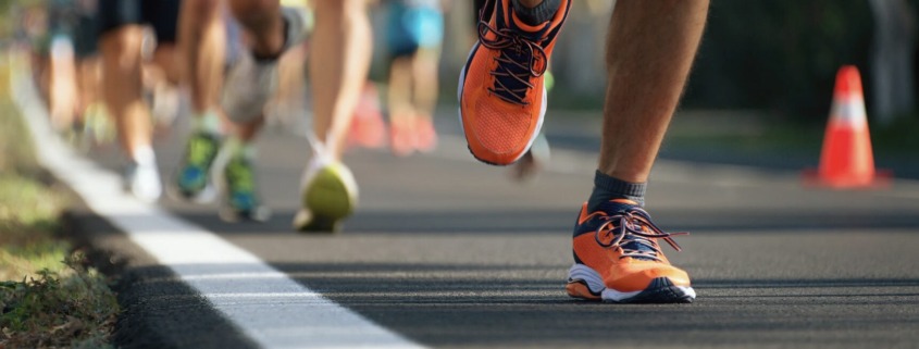 Fhinix_Cómo elegir zapatillas según la altimetría: Guía completa para corredores de ruta y trail.